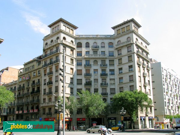 Barcelona - Via Laietana, 36 (Foto: Valentí Pons, 2008) Barcelona - Via Laietana, 36