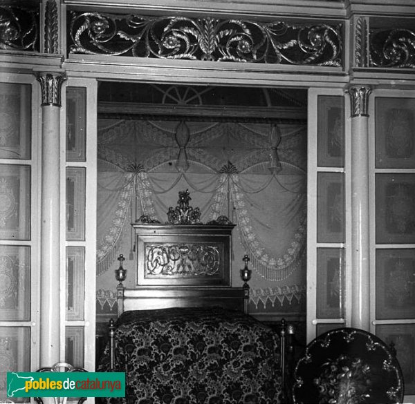 Martorell - Cal Nicolau Ric (Foto: Josep Salvany - Fons Salvany, Biblioteca de Catalunya, 1924) Martorell - Cal Nicolau Ric