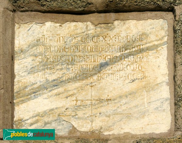 Pau - Església de Sant Martí - Làpida (Foto: Albert Esteves, 2008) Pau - Església de Sant Martí - Làpida