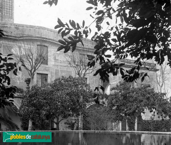 Sant Feliu de Llobregat - Casa Erasme de Gònima (Foto: Josep Salvany - Fons Salvany, Biblioteca de Catalunya, 1917) Sant Feliu de Llobregat - Casa Erasme de Gònima