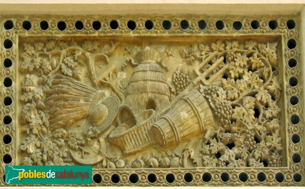 Sant Feliu de Llobregat - Palau Falguera (Foto: Albert Esteves, 2008) Sant Feliu de Llobregat - Palau Falguera