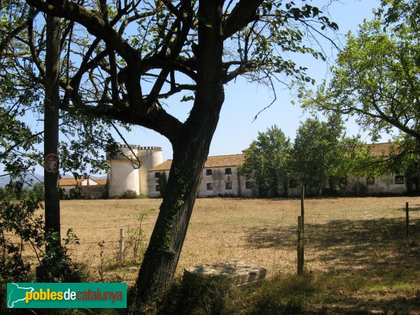 Pau - Torre d'en Mornau (Foto: Albert Esteves, 2008) Pau - Torre d'en Mornau
