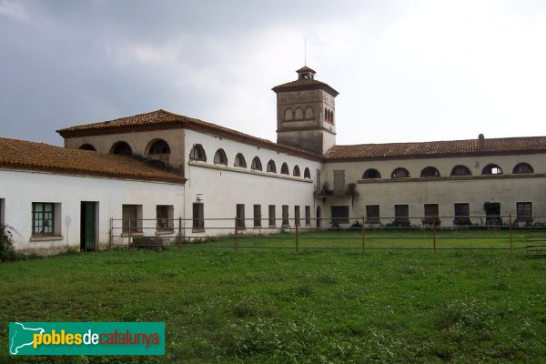 Pau - Torre d'en Mornau (Foto: Guy James, Flickr, 2006) Pau - Torre d'en Mornau