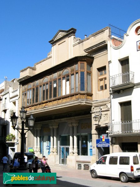 Martorell - El Círcol (Foto: Albert Esteves, 2008) Martorell - El Círcol