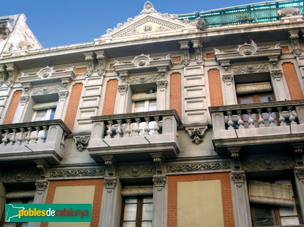 Barcelona - Torres, 20 (Foto: Albert Esteves, 2008) Barcelona - Torres, 20