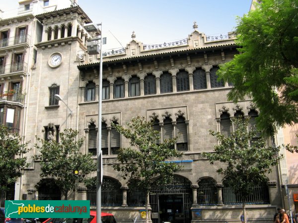 Barcelona - Gran de Gràcia, 18-22 (Foto: Albert Esteves, 2008) Barcelona - Gran de Gràcia, 18-22