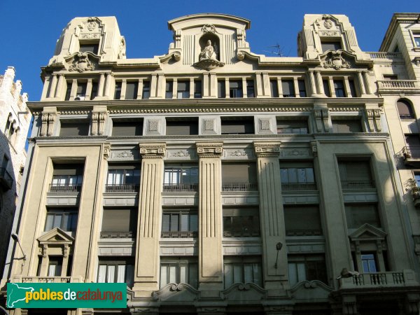 Barcelona - Edifici La Equitativa (Foto: Albert Esteves, 2008) Barcelona - Edifici La Equitativa