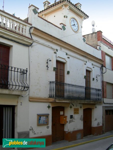 Hostalets de Pierola - Ajuntament antic (Foto: Hostaletsdepierola.cat, 2007) Hostalets de Pierola - Ajuntament antic