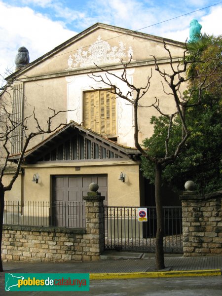 Hostalets de Pierola - Casal Català (Foto: Albert Esteves, 2008) Hostalets de Pierola - Casal Català