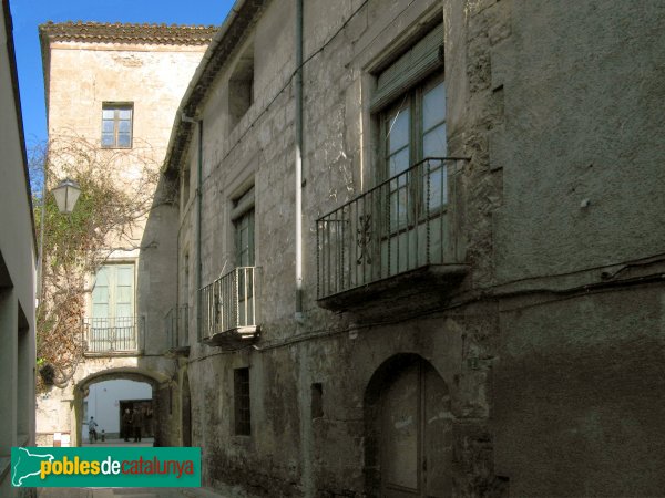 Capellades - Casa Bas (Foto: Albert Esteves, 2009) Capellades - Casa Bas