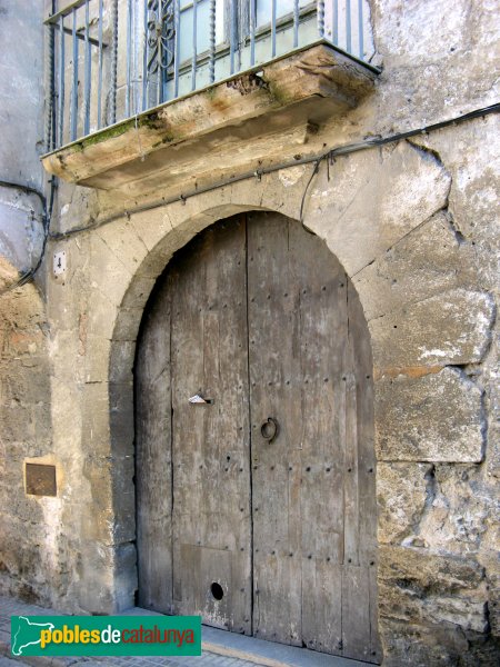 Capellades - Casa Bas (Foto: Albert Esteves, 2009) Capellades - Casa Bas