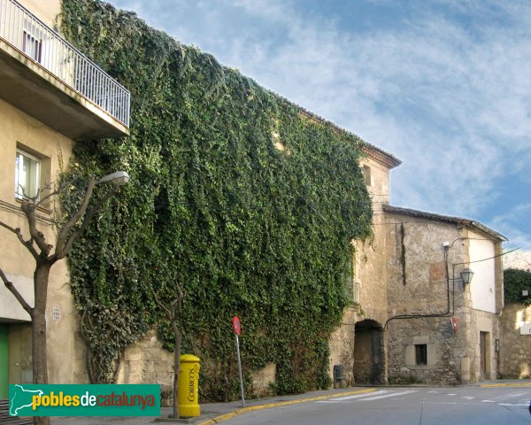 Capellades - Muralla (7) (Foto: Albert Esteves, 2009) Capellades - Muralla (7)