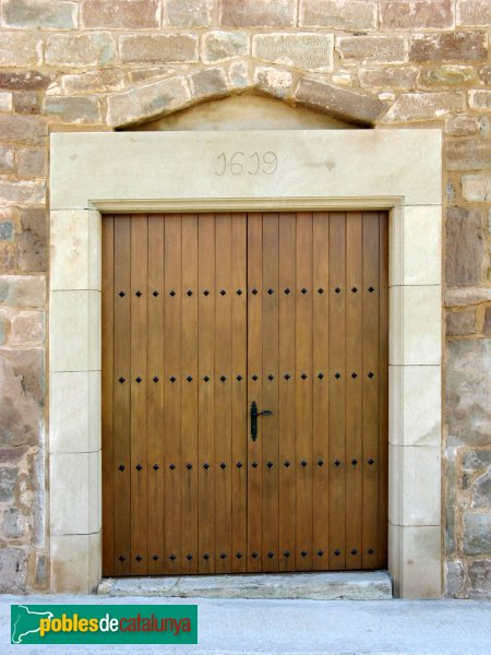 Jorba - Església de Sant Genís, portada (Foto: Albert Esteves, 2009) Jorba - Església de Sant Genís, portada