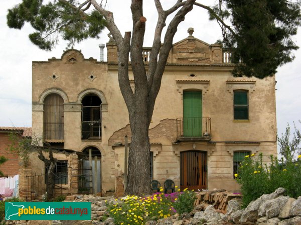Òdena - Cal Ramon (L'Espelt) (Foto: Albert Esteves, 2009) Òdena - Cal Ramon (L'Espelt)