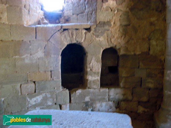 Sant Martí de Tous - Santa Maria de la Roqueta (Foto: Albert Esteves, 2009) Sant Martí de Tous - Santa Maria de la Roqueta