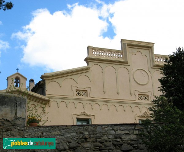 Sant Martí de Tous - Mas de la Pineda (Foto: Albert Esteves, 2009) Sant Martí de Tous - Mas de la Pineda