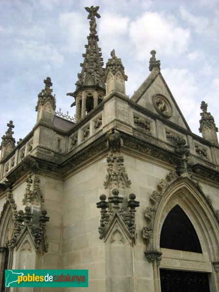 Sant Climent de Llobregat - Panteó del cementiri (Foto: Albert Esteves, 2009) Sant Climent de Llobregat - Panteó del cementiri