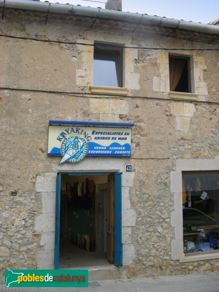 L'Escala - Casa del segle XVIII (Foto: Albert Esteves, 2009) L'Escala - Casa del segle XVIII