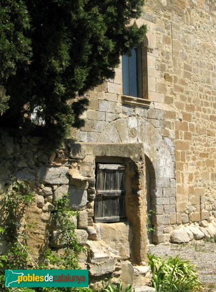 Vilamacolum - Can Tet (Foto: Albert Esteves, 2009) Vilamacolum - Can Tet