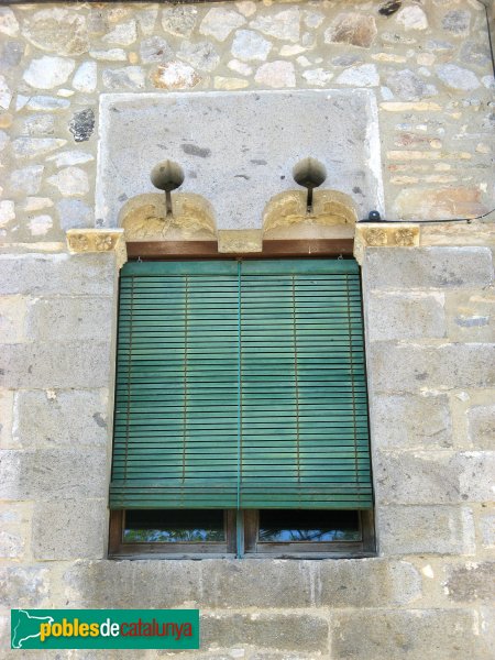 Vilacolum - Rectoria, detall (Foto: Albert Esteves, 2009) Vilacolum - Rectoria, detall