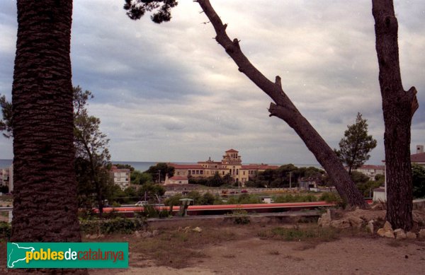 El Vendrell - Sanatori Marítim, abans de ser convertit en hotel (Foto: <i>Joan Grífols</i>) El Vendrell - Sanatori Marítim, abans de ser convertit en hotel