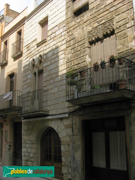 Montblanc - Carrer Major, 128-130 (Foto: Albert Esteves, 2009) Montblanc - Carrer Major, 128-130