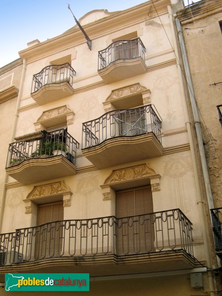 Montblanc - Carrer Major (Foto: Albert Esteves, 2009) Montblanc - Carrer Major