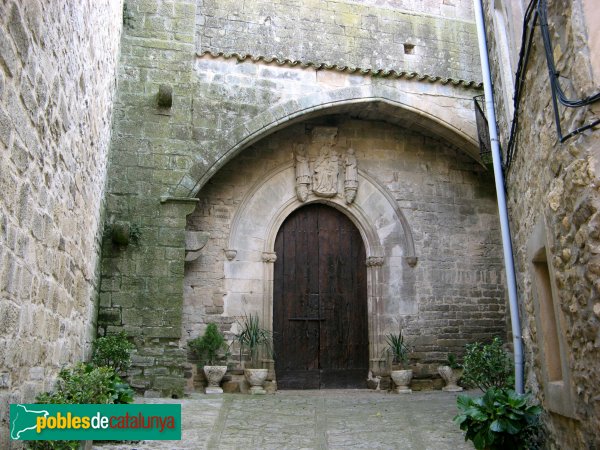 Conesa - Església de Santa Maria (Foto: Albert Esteves, 2009) Conesa - Església de Santa Maria