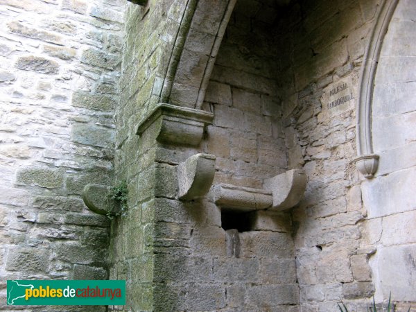 Conesa - Església de Santa Maria (Foto: Albert Esteves, 2009) Conesa - Església de Santa Maria