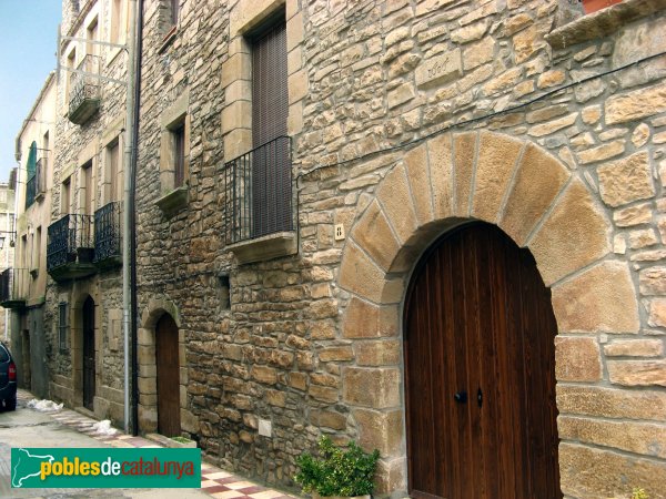 Vallfogona de Riucorb - Carrer Pare Guim (Foto: Albert Esteves, 2010) Vallfogona de Riucorb - Carrer Pare Guim