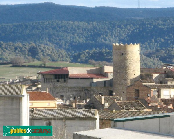 Santa Coloma de Queralt - Castell, torre de l'Homenatge (Foto: Albert Esteves, 2010) Santa Coloma de Queralt - Castell, torre de l'Homenatge