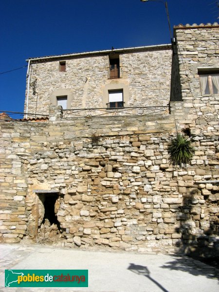 Llorac - La Cirera (Foto: Albert Esteves, 2010) Llorac - La Cirera