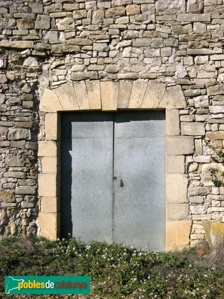 Llorac - Castell (Foto: Albert Esteves, 2010) Llorac - Castell