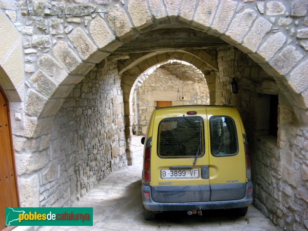 Passanant - Voltes i portals (Foto: Albert Esteves, 2010) Passanant - Voltes i portals