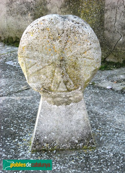 Belltall - Estela discoïdal (Foto: Albert Esteves, 2010) Belltall - Estela discoïdal