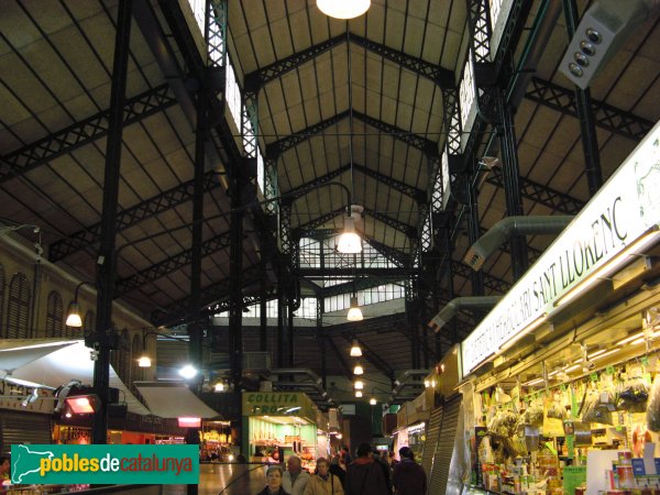 Terrassa - Mercat de la Independència (Foto: Albert Esteves, 2010) Terrassa - Mercat de la Independència