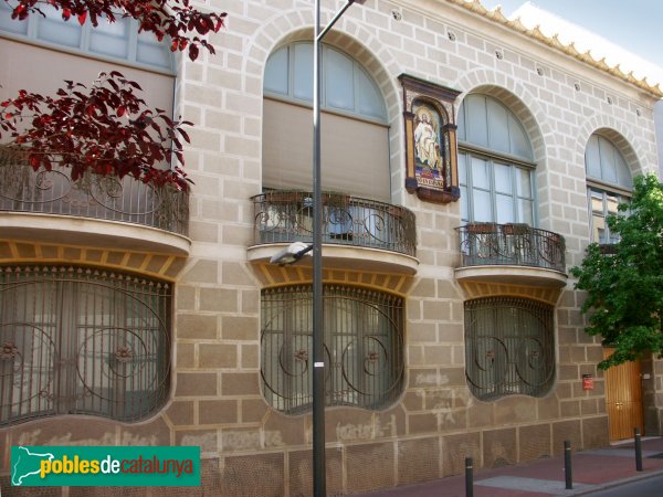 Terrassa - Oficines del Vapor Marcet (Foto: Valentí Pons, 2005) Terrassa - Oficines del Vapor Marcet