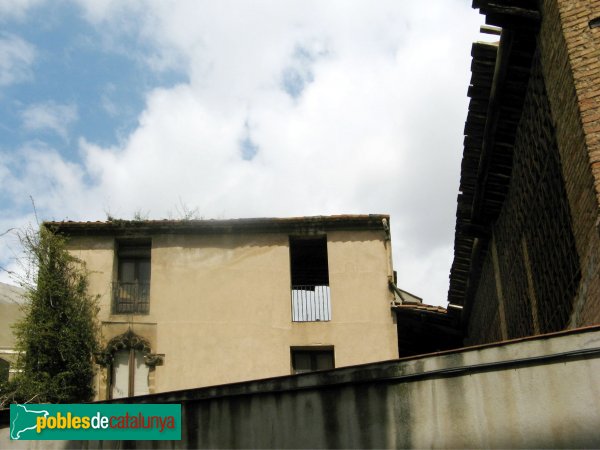 Terrassa - Mas de la Castlania (Foto: Albert Esteves, 2010) Terrassa - Mas de la Castlania