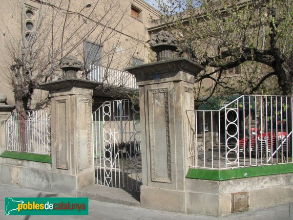 Rubí - Casino Espanyol (Foto: Valentí Pons, 2010) Rubí - Casino Espanyol