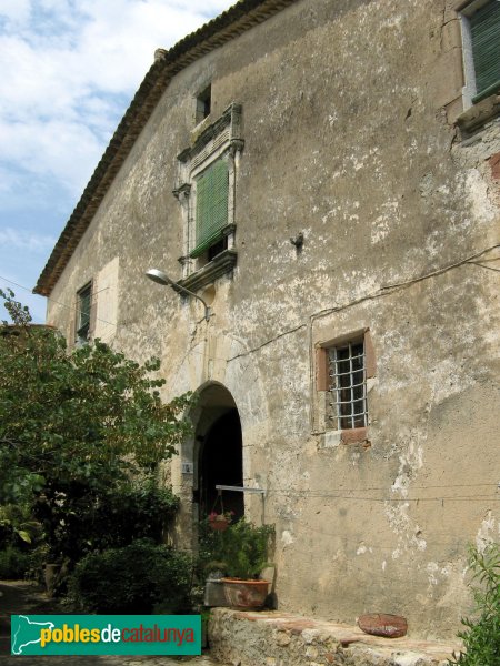 Vallirana - Mas Vell del Lledoner (Foto: Albert Esteves, 2010) Vallirana - Mas Vell del Lledoner