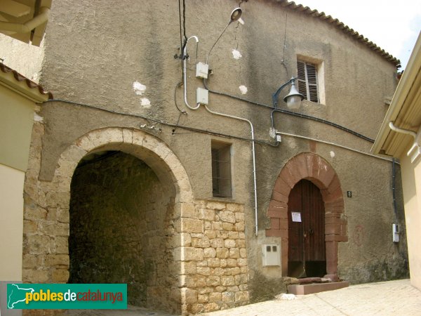 Papiol - Casa rectoral (Foto: Albert Esteves, 2010) Papiol - Casa rectoral