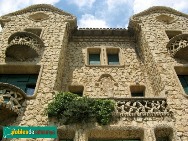 El Papiol - Casa Bou (Foto: Albert Esteves, 2010) El Papiol - Casa Bou