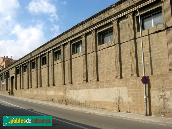 Cerdanyola - Fàbrica Uralita (Foto: Albert Esteves, 2010) Cerdanyola - Fàbrica Uralita
