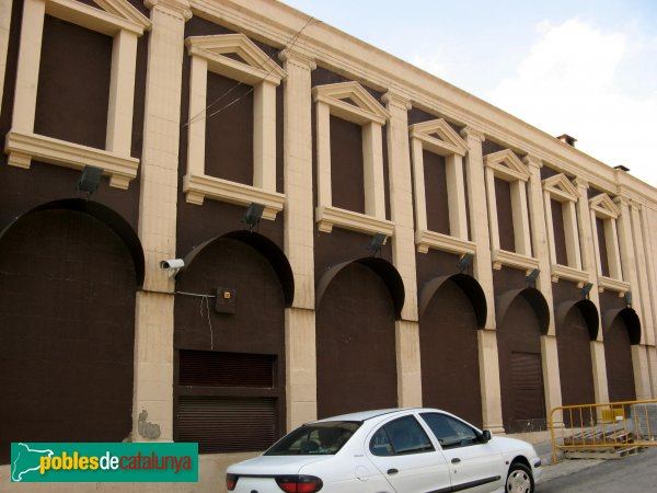 Cerdanyola - Fàbrica Uralita (Foto: Albert Esteves, 2010) Cerdanyola - Fàbrica Uralita