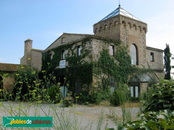 Vila-sacra - Mas la Torre (Foto: Albert Esteves, 2010) Vila-sacra - Mas la Torre