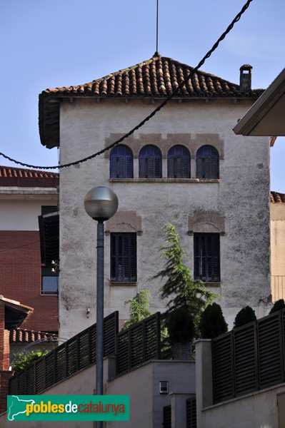 Casa Folch i Torres (Foto: Joan Sánchez Sabé, 2010) Casa Folch i Torres