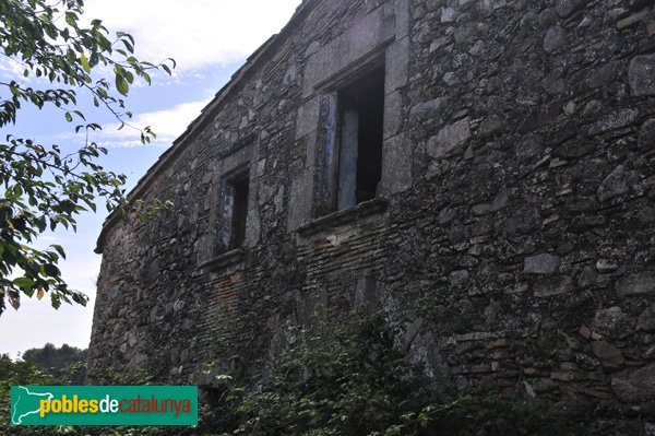 Masia del Forn del Vidre, façana S (Foto: Joan Sánchez Sabé, 2010) Masia del Forn del Vidre, façana S