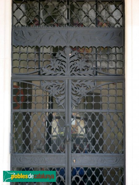 Barcelona - Doctor Ibáñez, 25, detall porta (Foto: Albert Esteves, 2010) Barcelona - Doctor Ibáñez, 25, detall porta