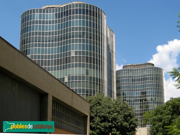 Barcelona - Edificis Trade (Foto: Albert Esteves, 2010) Barcelona - Edificis Trade