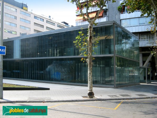 Barcelona - Edifici Roca Barcelona Gallery (Foto: Albert Esteves, 2010) Barcelona - Edifici Roca Barcelona Gallery